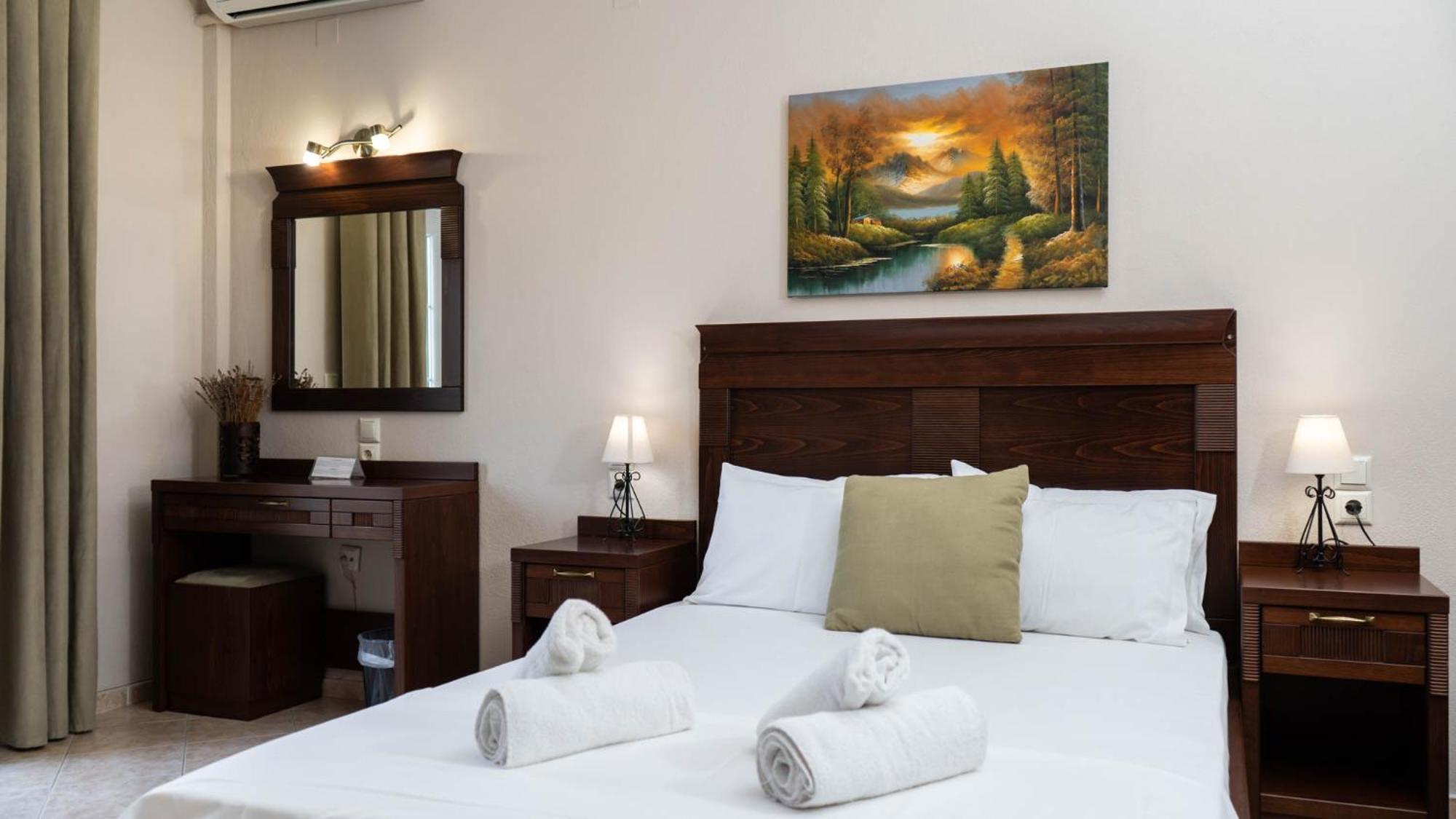 Spilaio At Meteora Hotell Kalampaka Exteriör bild